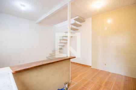 Sala e Cozinha de casa para alugar com 1 quarto, 50m² em Cipava, Osasco