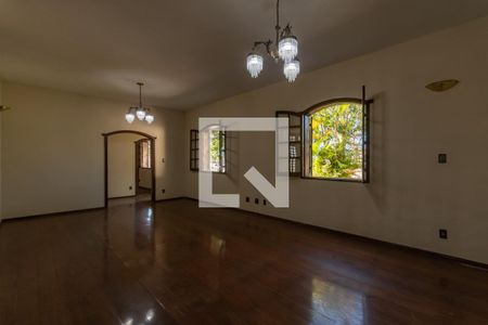 Sala 1 de casa para alugar com 5 quartos, 453m² em Pampulha, Belo Horizonte