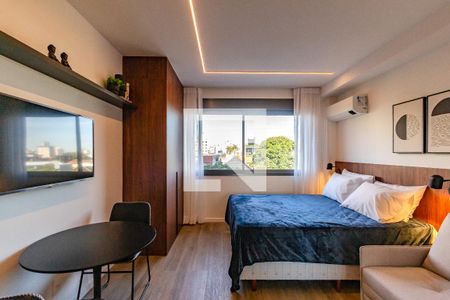 Sala/Quarto de kitnet/studio à venda com 1 quarto, 30m² em Boa Vista, Porto Alegre