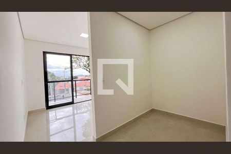 Casa à venda com 3 quartos, 215m² em Santa Branca, Belo Horizonte