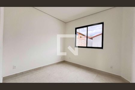Casa à venda com 3 quartos, 215m² em Santa Branca, Belo Horizonte