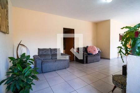 Sala 1 de casa para alugar com 6 quartos, 390m² em Jardim Prestes de Barros, Sorocaba