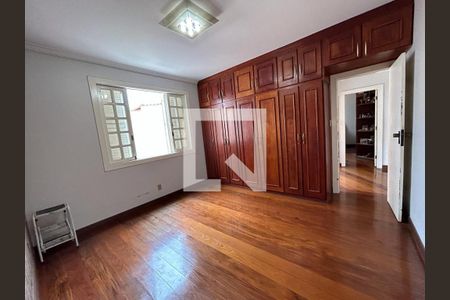 Casa à venda com 4 quartos, 337m² em Palmares, Belo Horizonte