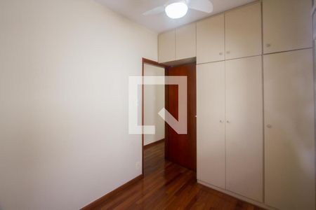 Quarto 2 de casa à venda com 3 quartos, 220m² em Jardim Caravelas, São Paulo
