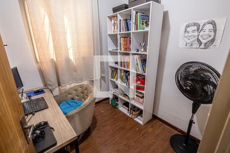 Quarto 1 de apartamento à venda com 3 quartos, 61m² em Guarani, Belo Horizonte
