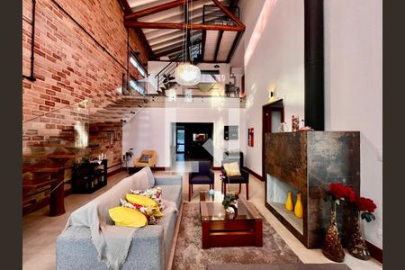 Sala de casa para alugar com 3 quartos, 235m² em Fazenda Santa Cândida, Campinas