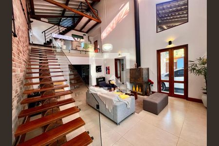 Sala de casa para alugar com 3 quartos, 235m² em Fazenda Santa Cândida, Campinas