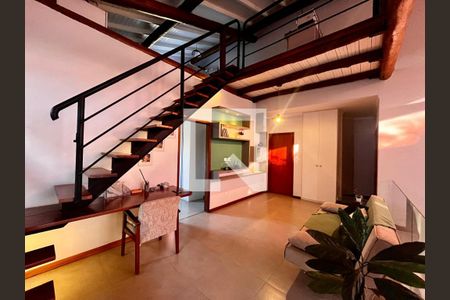 Sala de casa para alugar com 3 quartos, 235m² em Fazenda Santa Cândida, Campinas