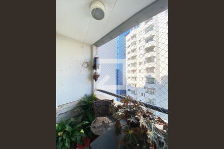 Sacada de apartamento à venda com 3 quartos, 75m² em Vila Rosalia, Guarulhos