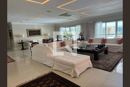 Casa à venda com 5 quartos, 993m² em Barra da Tijuca, Rio de Janeiro