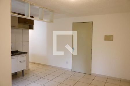 Sala de apartamento à venda com 2 quartos, 52m² em Piratininga, Osasco