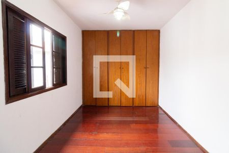 Quarto 2 de casa à venda com 2 quartos, 120m² em Jardim Ester, São Paulo