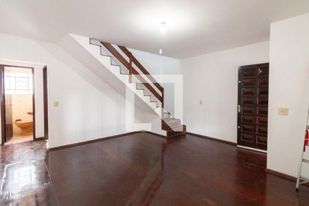 Sala de casa à venda com 2 quartos, 120m² em Jardim Ester, São Paulo