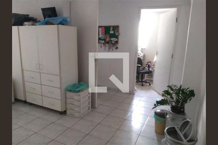 Casa à venda com 3 quartos, 203m² em Jardim Vazani, São Paulo