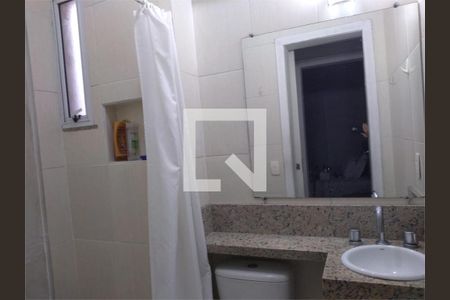 Casa à venda com 3 quartos, 203m² em Jardim Vazani, São Paulo