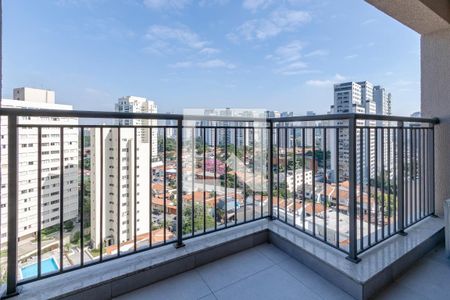 Varanda de kitnet/studio para alugar com 1 quarto, 24m² em Santo Amaro, São Paulo