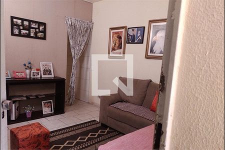 Casa à venda com 3 quartos, 100m² em Vila Paulistania, São Paulo