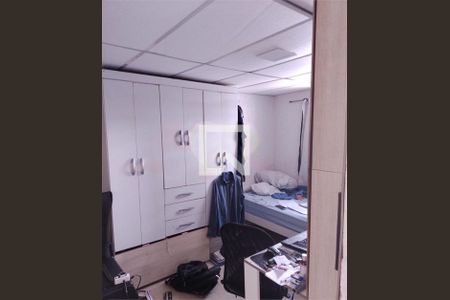 Casa à venda com 3 quartos, 100m² em Vila Paulistania, São Paulo