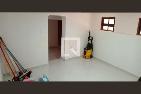 Casa à venda com 4 quartos, 480m² em Cerâmica, São Caetano do Sul