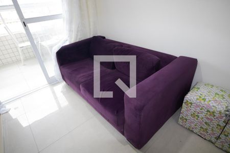 Sala de apartamento para alugar com 1 quarto, 45m² em Nova Mirim, Praia Grande