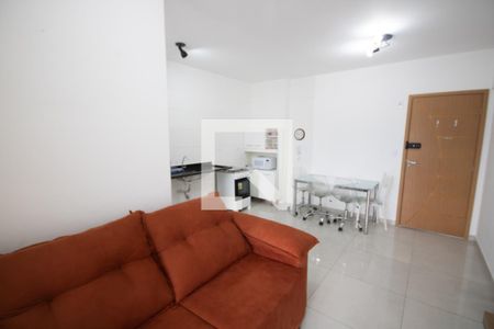 Sala de apartamento para alugar com 1 quarto, 45m² em Nova Mirim, Praia Grande