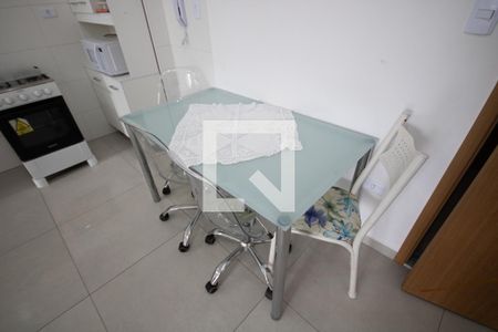 Sala de apartamento para alugar com 1 quarto, 45m² em Nova Mirim, Praia Grande