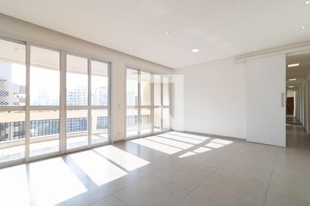 Sala de apartamento para alugar com 4 quartos, 180m² em Moema, São Paulo