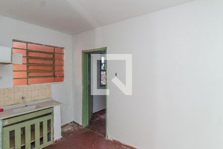 Sala/Cozinha de casa para alugar com 1 quarto, 30m² em Vila Nivi, São Paulo