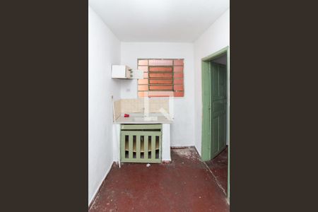 Sala/Cozinha de casa para alugar com 1 quarto, 30m² em Vila Nivi, São Paulo