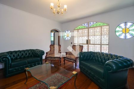 Sala de casa para alugar com 6 quartos, 380m² em Jardim Panorama, São Paulo