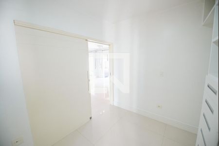 Escritório de apartamento para alugar com 3 quartos, 104m² em Vila Costa, Taubaté