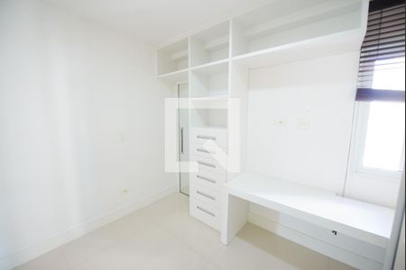 Escritório de apartamento para alugar com 3 quartos, 104m² em Vila Costa, Taubaté