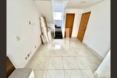 Sala de casa de condomínio à venda com 3 quartos, 95m² em Itapoã, Belo Horizonte