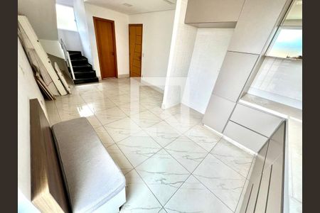 Sala de casa de condomínio à venda com 3 quartos, 95m² em Itapoã, Belo Horizonte