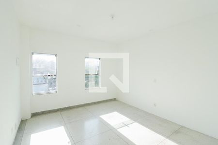 Quarto de casa para alugar com 1 quarto, 50m² em Parque Peruche, São Paulo