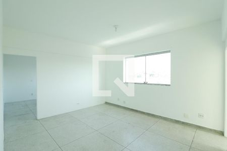 Sala de casa para alugar com 1 quarto, 50m² em Parque Peruche, São Paulo