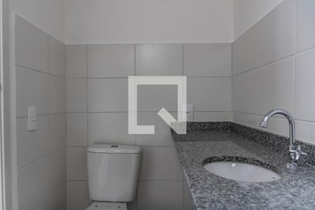 Banheiro da Suíte de apartamento à venda com 3 quartos, 67m² em Palmeiras, Belo Horizonte