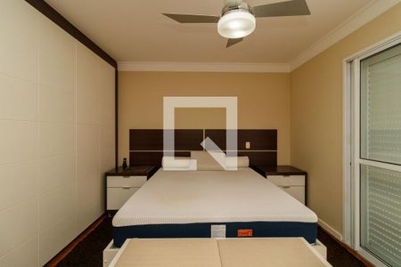 Suíte de casa de condomínio à venda com 3 quartos, 237m² em Jardim Leonor Mendes de Barros, São Paulo