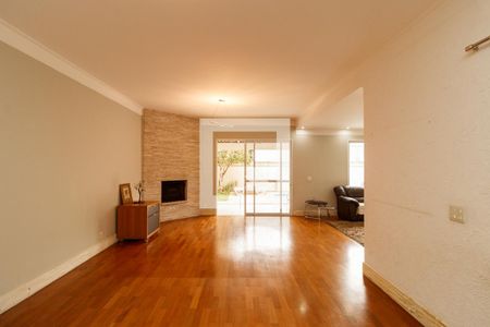 Sala de casa de condomínio à venda com 3 quartos, 237m² em Jardim Leonor Mendes de Barros, São Paulo