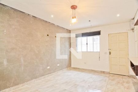 Sala de casa à venda com 4 quartos, 220m² em Parque Peruche, São Paulo