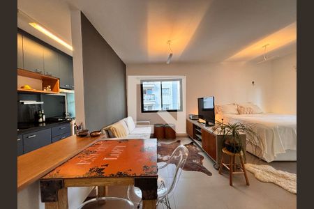 Sala de apartamento para alugar com 1 quarto, 38m² em Vila Nova Conceição, São Paulo