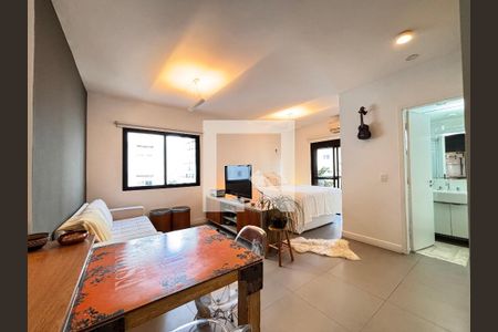 Sala de apartamento para alugar com 1 quarto, 38m² em Vila Nova Conceição, São Paulo