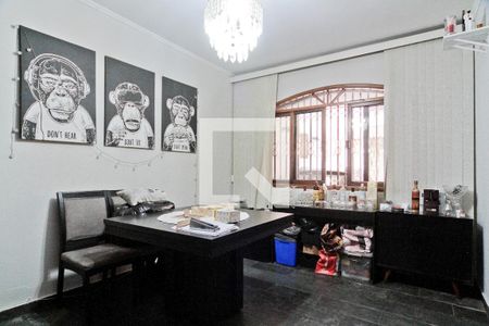 Sala de casa à venda com 3 quartos, 213m² em Piqueri, São Paulo