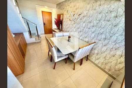 Sala de apartamento à venda com 3 quartos, 140m² em Rio Branco, Belo Horizonte