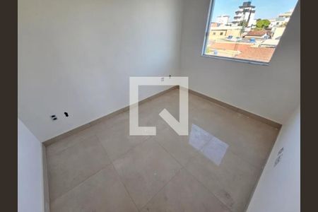 Quarto de apartamento à venda com 2 quartos, 80m² em Piratininga, Belo Horizonte