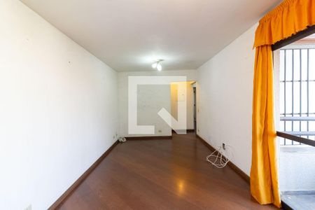 Sala de apartamento à venda com 3 quartos, 77m² em Vila Sao Paulo, São Paulo