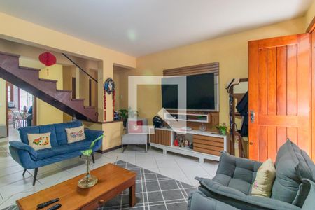 Sala de casa à venda com 4 quartos, 220m² em Cidade Baixa, Porto Alegre