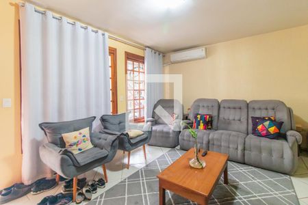 Sala de casa à venda com 4 quartos, 220m² em Cidade Baixa, Porto Alegre