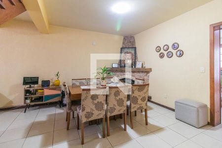 Sala de casa à venda com 4 quartos, 220m² em Cidade Baixa, Porto Alegre