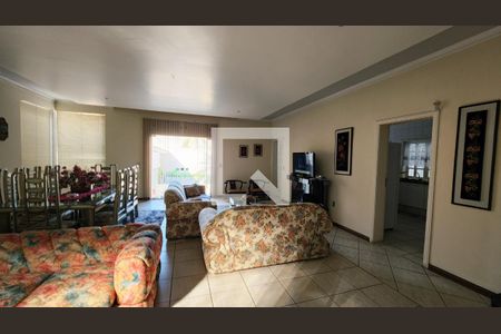 Sala de casa à venda com 3 quartos, 420m² em Jardim das Samambaias, Jundiaí